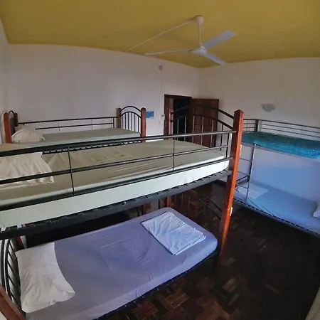 S. José Hostel *