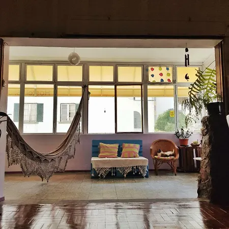 S. José Hostel